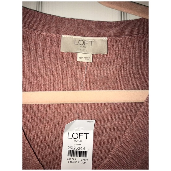 LOFT Outlet Loose-Fit V-Neck Tunic Sweater Mauve - Picture 5 of 8